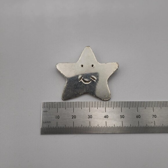 Sterling Silver Cute Smiling Star Pin Brooch B454 - Picture 4 of 5